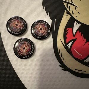 Pearl Jam Pin